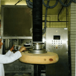 Tub cu vid din inox ridicat branzeturi 90 kg - imagine 6