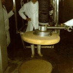 Tub cu vid din inox ridicat branzeturi 90 kg - imagine 7