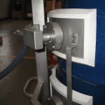 Tub cu vid ridicat butoaie 250 kg - imagine 2