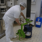 Tub cu vid ridicat golit butoaie 50 kg - imagine 5