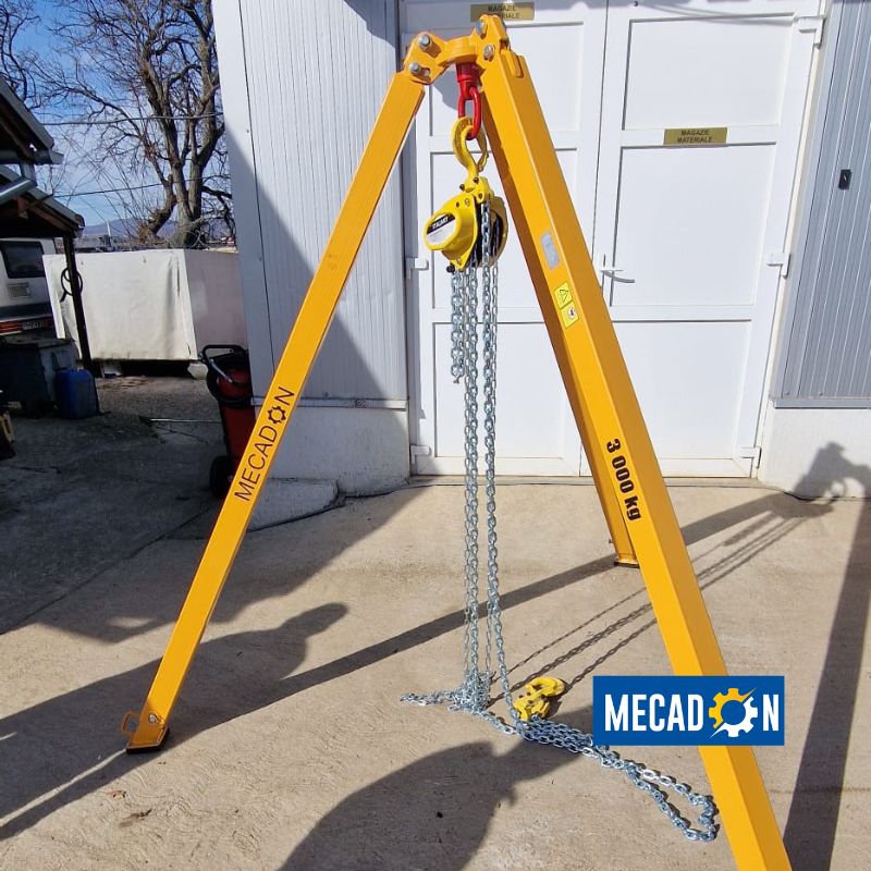 Macara tripod cu palan manual proiect finalizat Mecadon